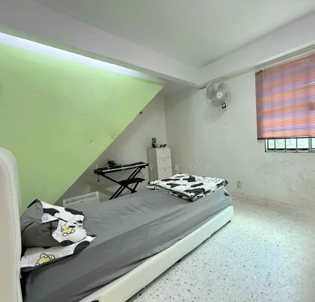 1-storey Terraced House for Rent in Taman Pelangi (Johor Bahru) - Jessy Koh - Bedroom - PropertyGuru.com.my