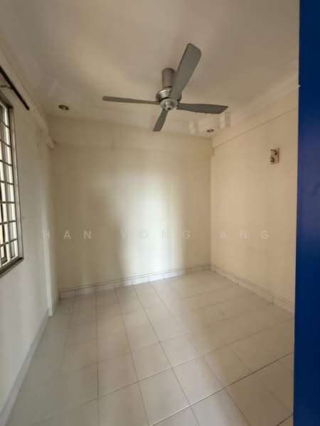 Apartment for Sale at Pangsapuri Persiaran Tanjung - Han Yong Ang - Interior - PropertyGuru.com.my