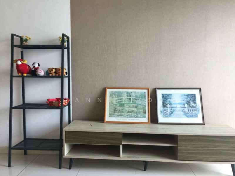 Servis Apartment untuk Disewa di V Residence 2 @ Sunway Velocity - Joanne Leong - Living Room - PropertyGuru.com.my