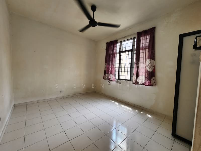 Apartment for Sale at Pangsapuri Lagoon Perdana - Steven Tan - Interior - PropertyGuru.com.my