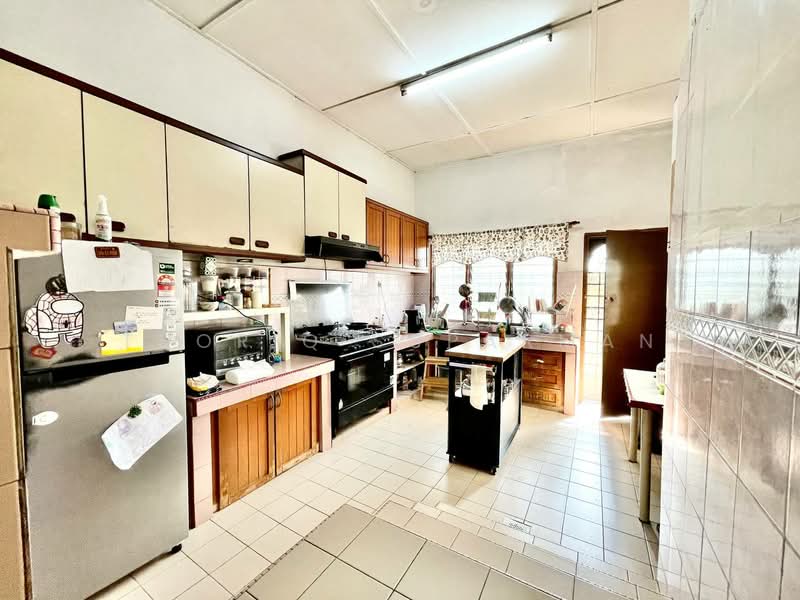 2-storey Terraced House for Sale in Taman Bukit Maluri (Kepong) - Thoriq Suparman - Kitchen - PropertyGuru.com.my