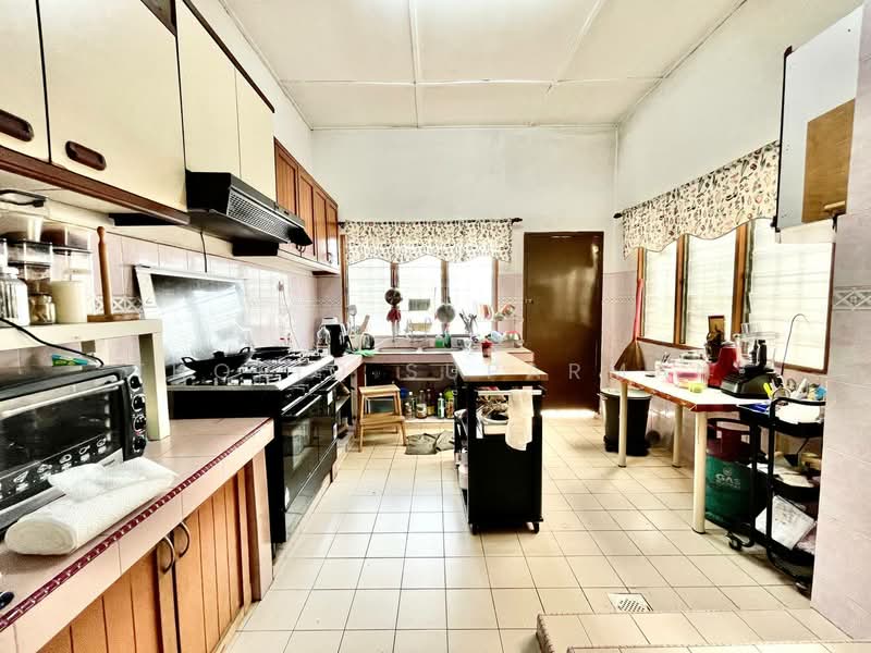 2-storey Terraced House for Sale in Taman Bukit Maluri (Kepong) - Thoriq Suparman - Kitchen - PropertyGuru.com.my