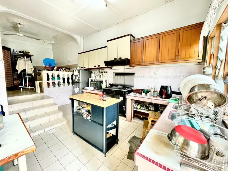 2-storey Terraced House for Sale in Taman Bukit Maluri (Kepong) - Thoriq Suparman - Kitchen - PropertyGuru.com.my