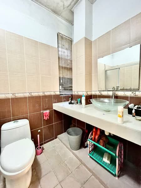 2-storey Terraced House for Sale in Taman Bukit Maluri (Kepong) - Thoriq Suparman - Bathroom - PropertyGuru.com.my