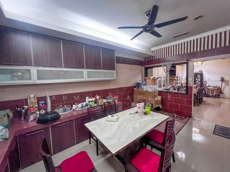 Semi-Detached House for Sale in Taman Taming Maju (Cheras) - Ahmad Fadlee - PropertyGuru.com.my