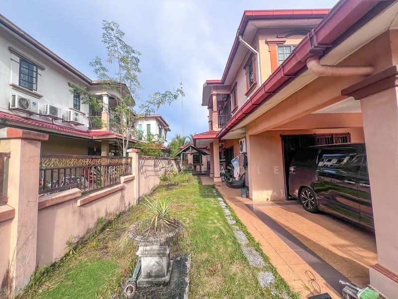 Semi-Detached House for Sale in Taman Taming Maju (Cheras) - Ahmad Fadlee - PropertyGuru.com.my