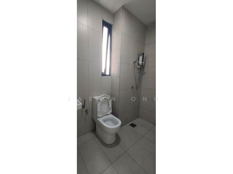 Service Residence for Rent at Kenwingston Skylofts - Jason Ong - Bathroom - PropertyGuru.com.my