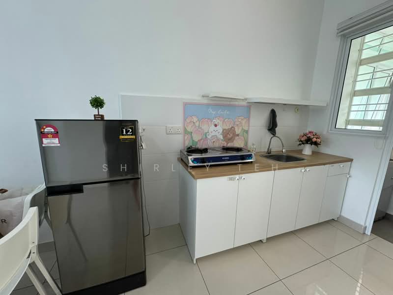 Kondominium untuk Dijual di Tropicana Bay Residences - Shirley Teh - Kitchen - PropertyGuru.com.my