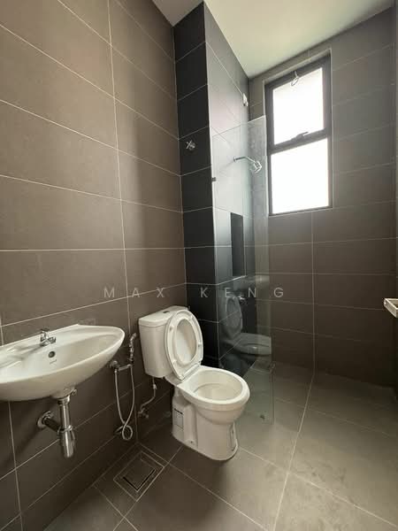 Rumah Berkembar untuk Dijual di Skudai (Johor) - Max Keng - Bathroom - PropertyGuru.com.my