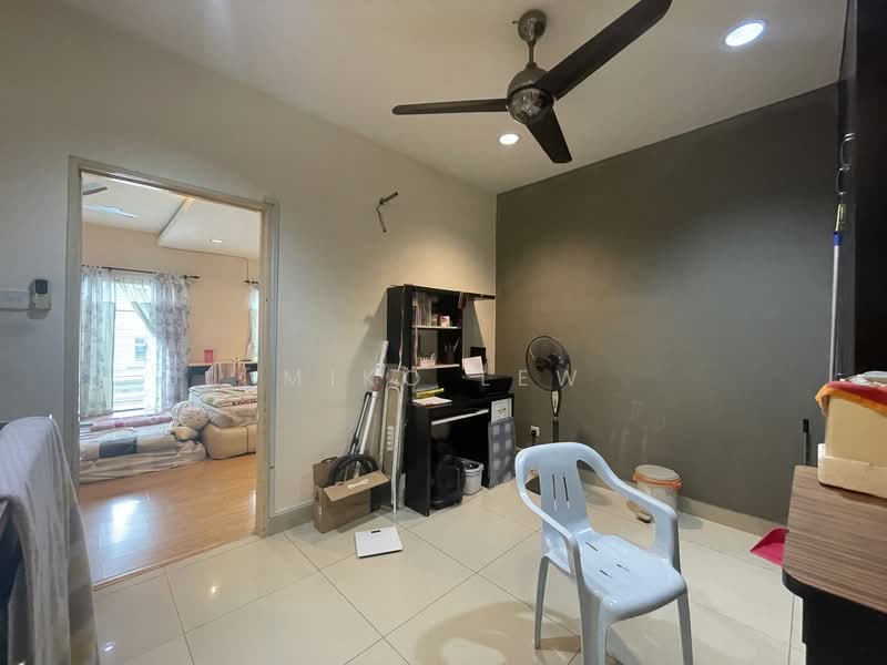 Rumah Teres 3 Tingkat untuk Dijual di Taman Bukit Prima (Cheras) - Miko Lew - PropertyGuru.com.my