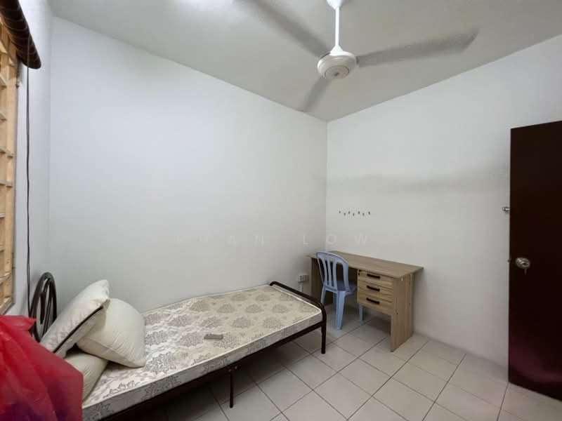 Condominium for Sale at Puncak Banyan - Ryan Low - Bedroom - PropertyGuru.com.my