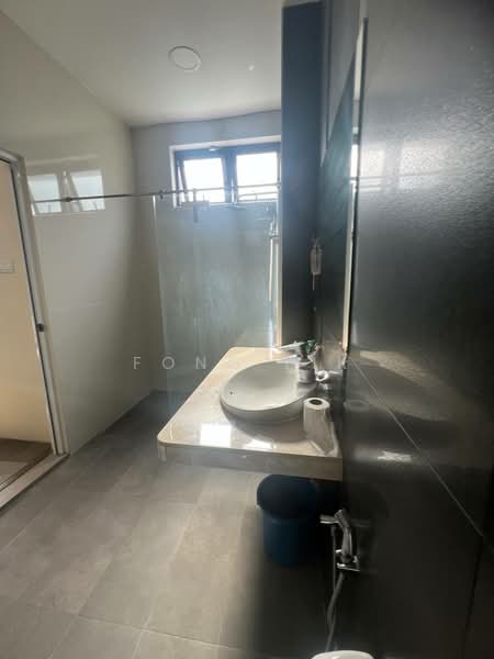 Rumah Berkembar untuk Dijual di Taman Sri Intan (Johor Bahru) - Fong Lik - Bathroom - PropertyGuru.com.my