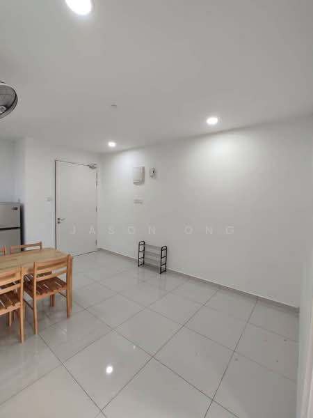 Service Residence for Rent at Kenwingston Skylofts - Jason Ong - Dining Room - PropertyGuru.com.my