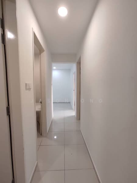 Service Residence for Rent at Kenwingston Skylofts - Jason Ong - Corridor - PropertyGuru.com.my