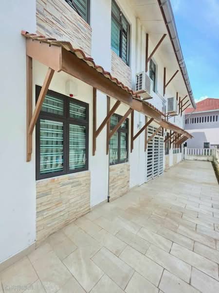 Semi-Detached House for Sale in Indahpura Industrial Park (Kulai) - Han Yong Ang - Exterior - PropertyGuru.com.my