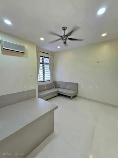 Semi-Detached House for Sale in Indahpura Industrial Park (Kulai) - Han Yong Ang - Living Room - PropertyGuru.com.my