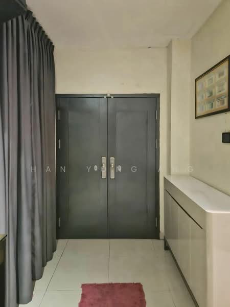 Semi-Detached House for Sale in Indahpura Industrial Park (Kulai) - Han Yong Ang - Entrance - PropertyGuru.com.my