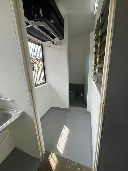 Flat for Rent at Flat Taman Ungku Tun Aminah - Maggie Lee - Interior - PropertyGuru.com.my