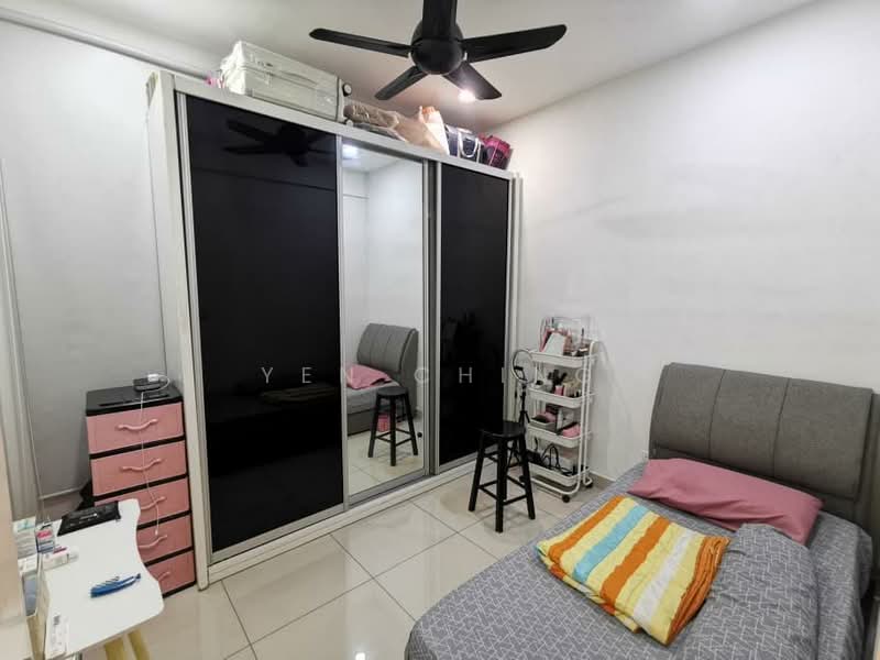Service Residence for Sale at LakePark Residence @ KL North - Yen Ching - Bedroom - PropertyGuru.com.my