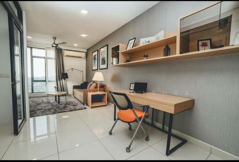 Servis Apartment untuk Dijual di Residences @ 1 Tebrau - Anushka Mishra - Living Room - PropertyGuru.com.my