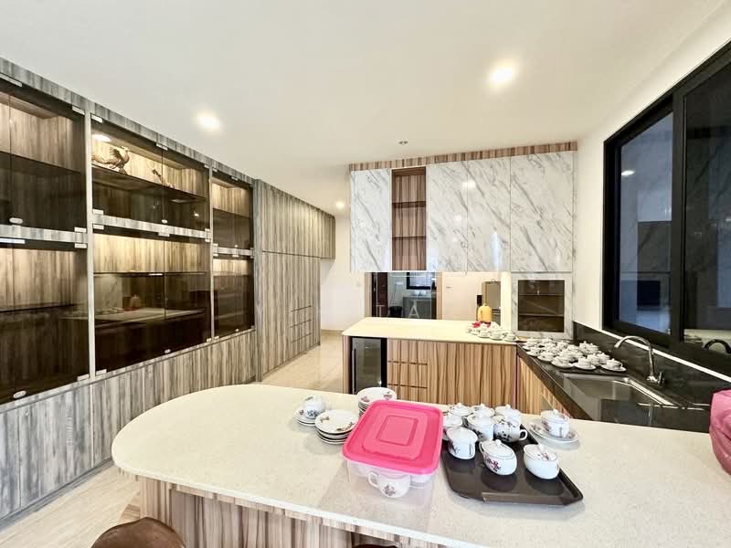 Rumah Banglo untuk Dijual di Horizon Hills (Iskandar Puteri (Nusajaya)) - Yik Tat - Kitchen - PropertyGuru.com.my