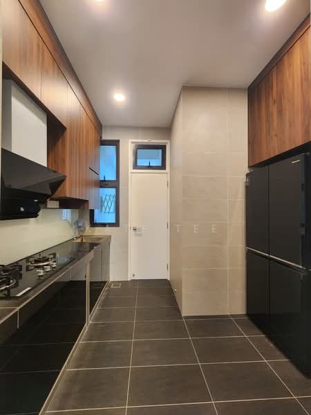 Semi-Detached House for Rent in Eco Botanic (Iskandar Puteri (Nusajaya)) - Kate Tee - Kitchen - PropertyGuru.com.my