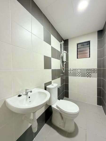 Service Residence for Rent at Residensi Emas - Sue Ahmad - Bathroom - PropertyGuru.com.my