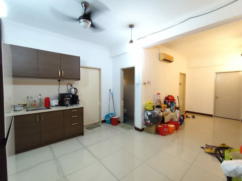 Kondominium untuk Disewa di Desa Residency (Residensi Desa) - Wallace Wong - Kitchen - PropertyGuru.com.my