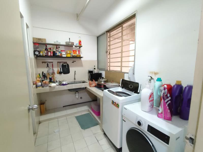 Kondominium untuk Disewa di Desa Residency (Residensi Desa) - Wallace Wong - Kitchen - PropertyGuru.com.my
