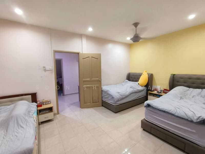 Rumah Teres 2 Tingkat untuk Dijual di Taman Segar Perdana (Cheras) - Soon Sheng Law - Bedroom - PropertyGuru.com.my