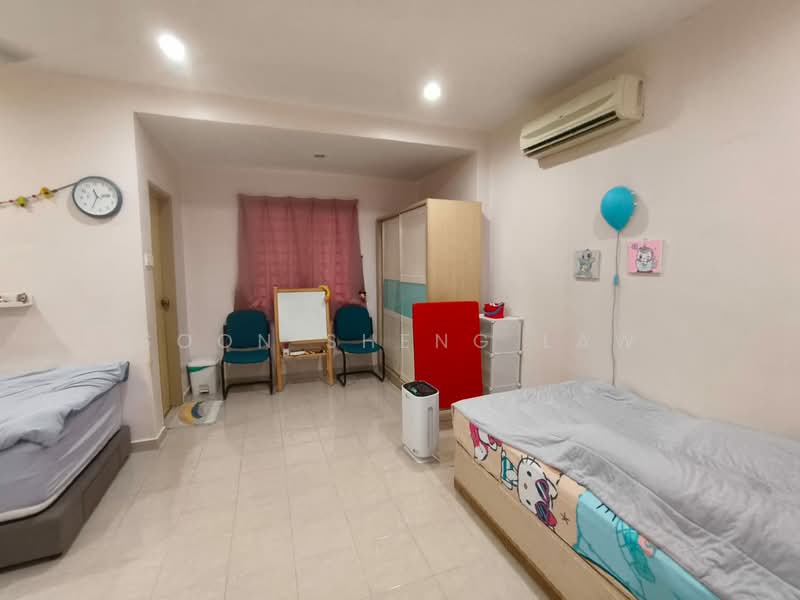 Rumah Teres 2 Tingkat untuk Dijual di Taman Segar Perdana (Cheras) - Soon Sheng Law - Bedroom - PropertyGuru.com.my