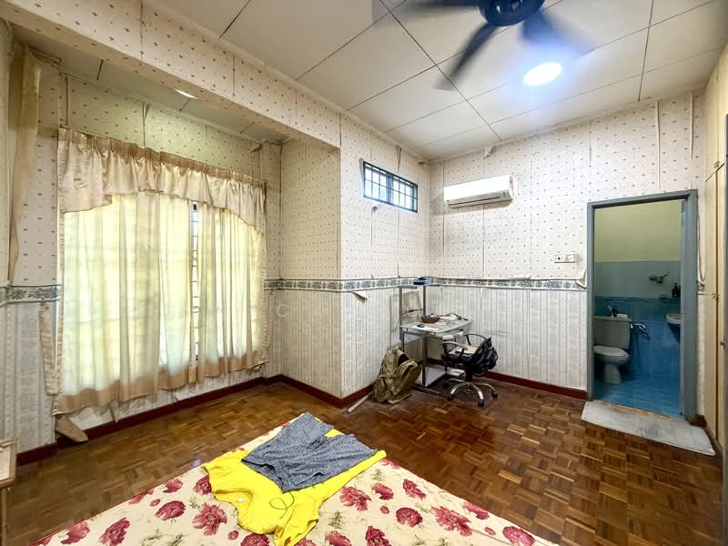 2-storey Terraced House for Sale in Bandar Tun Hussein Onn (Cheras) - Nick Yong - Bedroom - PropertyGuru.com.my