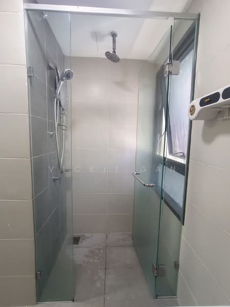 Service Residence for Rent at Solstice @ Pan'gaea - Vickie Gan - Bathroom - PropertyGuru.com.my