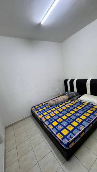 Apartment for Sale at Indah Court Apartment - Coco Feng Lily - Bedroom - PropertyGuru.com.my