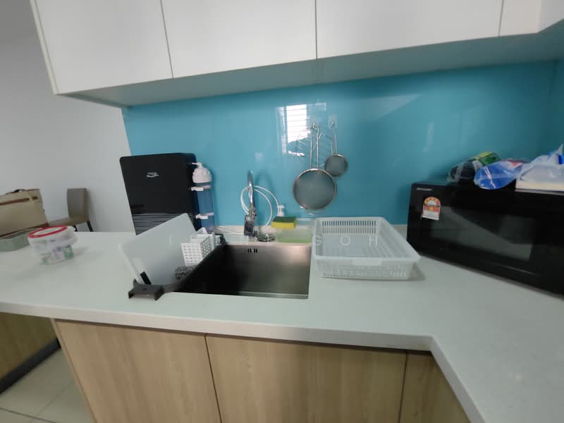 Kondominium untuk Disewa di Queens Residences Q1 @ Queens Waterfront - Irene Goh - Kitchen - PropertyGuru.com.my