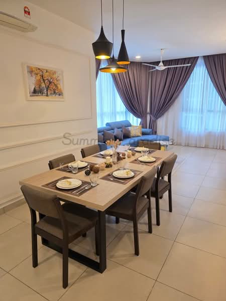 Service Residence for Sale at KL Gateway Premium Residences - KAT NEOH - Dining Room - PropertyGuru.com.my