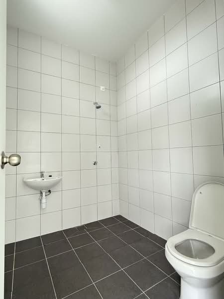 Rumah Teres 2 Tingkat untuk Dijual di Taman Bukit Katil Damai (Bukit Katil) - Kellyn Foo - Bathroom - PropertyGuru.com.my