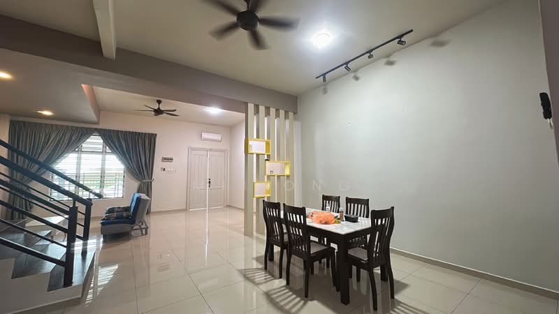 Rumah Teres 2 Tingkat untuk Disewa di Melaka (Melaka) - Mii Ong - Living Room - PropertyGuru.com.my