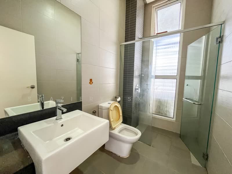 Semi-Detached House for Sale in Ampang Jaya (Ampang) - Shaziery Iskandar - Bathroom - PropertyGuru.com.my