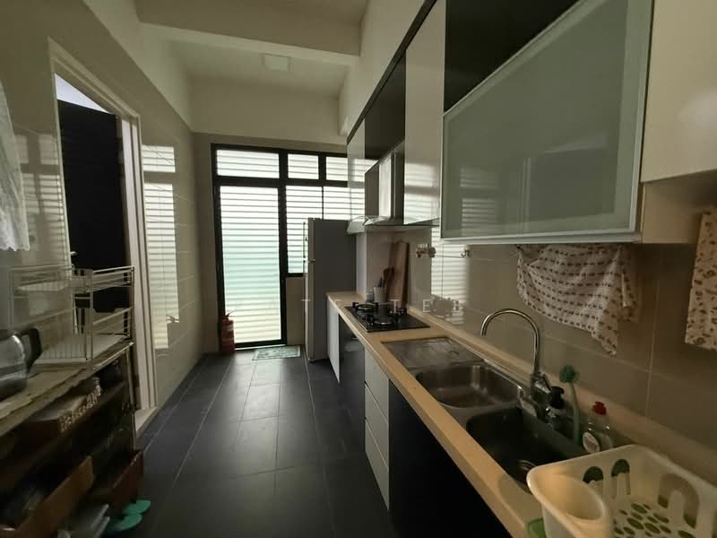 Rumah Berkembar untuk Dijual di Iskandar Puteri (Nusajaya) (Johor) - Kate Tee - Kitchen - PropertyGuru.com.my