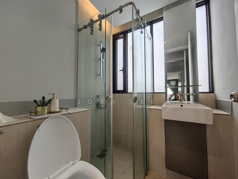 Service Residence for Sale at Lumi Tropicana Serviced Residence - Josh Lee - Bathroom - PropertyGuru.com.my