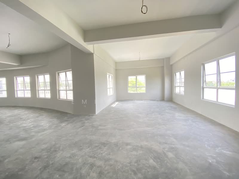 Shop for Rent in Shah Alam (Selangor) - Emily Kho - Interior - PropertyGuru.com.my