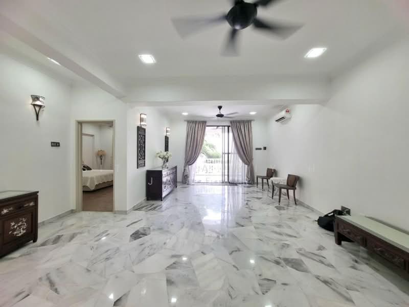 Condominium for Sale at Sri Alam Condominium - SITI KHAIRIYAH JAAFAR - Living Room - PropertyGuru.com.my