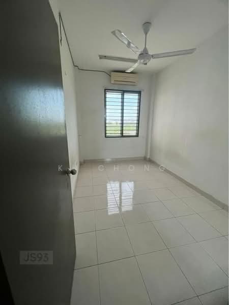 Apartment for Sale at Orchis Apartment - KH Chong - Interior - PropertyGuru.com.my