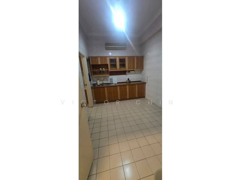 Condominium for Sale at Putra Indah Condominium - Victor Chin - Kitchen - PropertyGuru.com.my