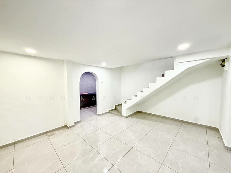 2.5-storey Terraced House for Sale in Petaling Jaya (Selangor) - Mohd Nazri Roslan - Interior - PropertyGuru.com.my
