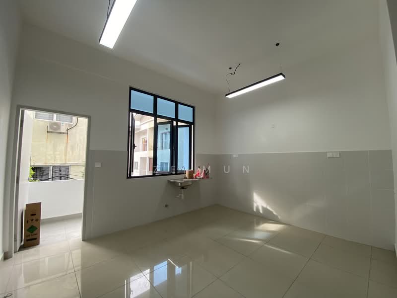 Townhouse for Rent in Kampung Sungai Kayu Ara (Petaling Jaya) - Sze Mun - PropertyGuru.com.my