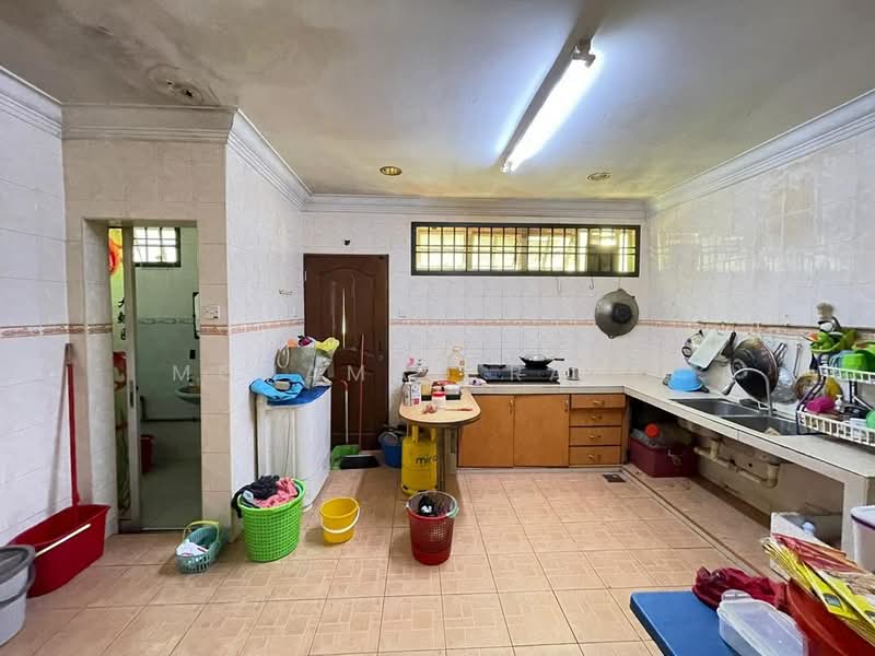 2-storey Terraced House for Sale in Bandar Seri Alam (Masai) - Mohamad Rahfi - Kitchen - PropertyGuru.com.my