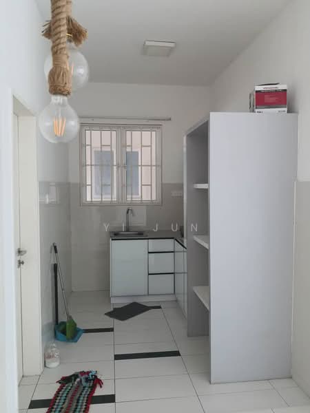 Service Residence for Rent at Ten Kinrara - Yi Jun - Kitchen - PropertyGuru.com.my
