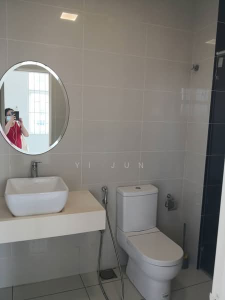 Service Residence for Rent at Ten Kinrara - Yi Jun - Bathroom - PropertyGuru.com.my